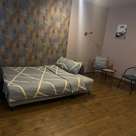 אומן Flat in the center of the city מראה חיצוני תמונה