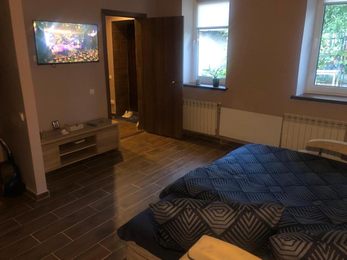 אומן Flat in the center of the city מראה חיצוני תמונה
